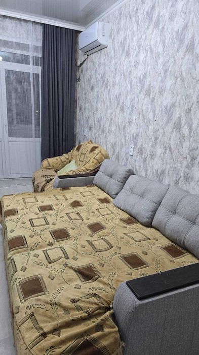 Сдам ПОСУТОЧНО квартиру-студию