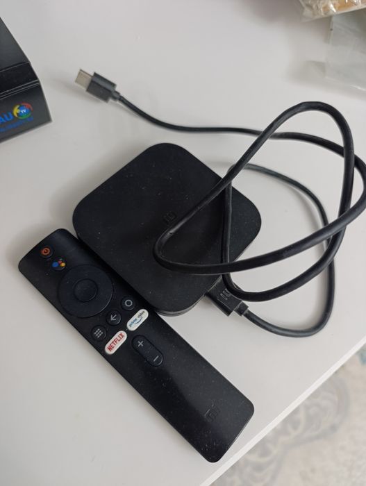 Смарт тв xiaomi box