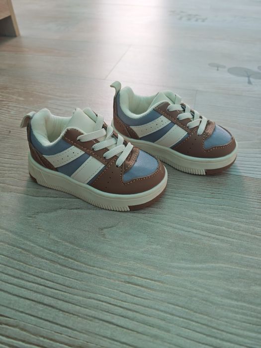 Маратонки reserved 20/21