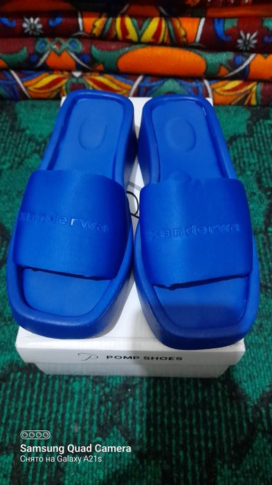 Продаётся новый обувь