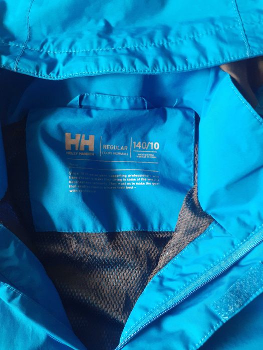 Ветровка Helly Hansen сваляща се качулка р-р 140