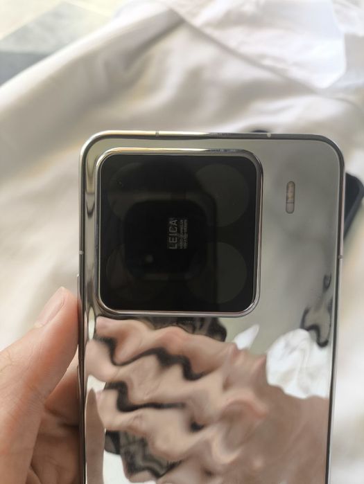 Продам Xiaomi 15 pro 16+1TB CN