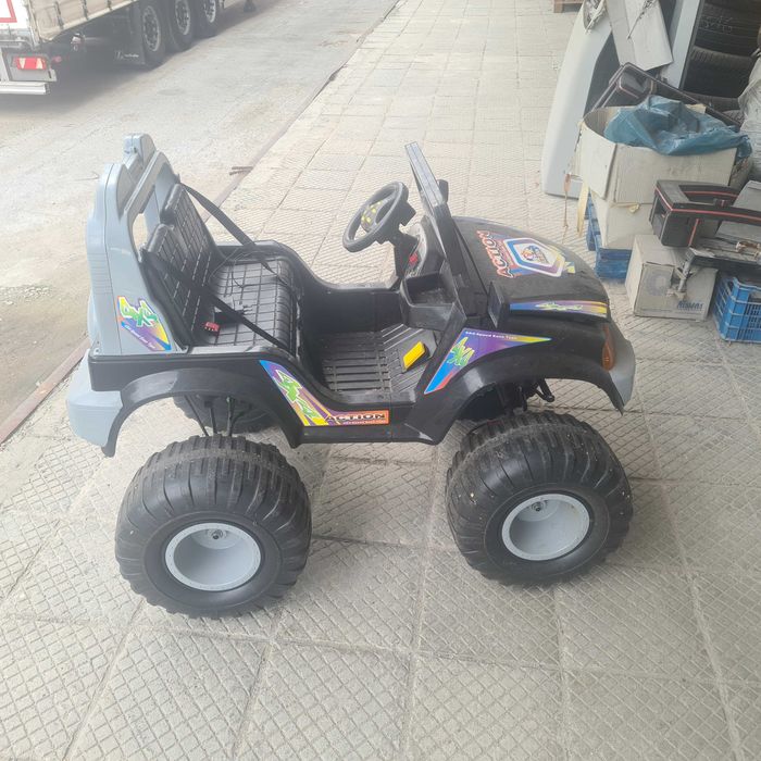 Детски джипче 4х4