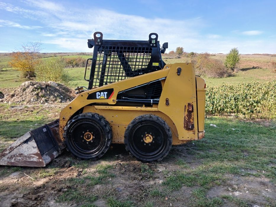 MiniÎncarcator caterpilar 216B3