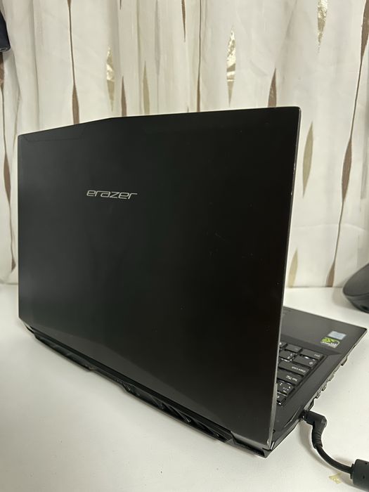 Laptop gaming| i5gen8| 16gb ram ddr4| GTX1050 4gb| ssd 256 baterie noua