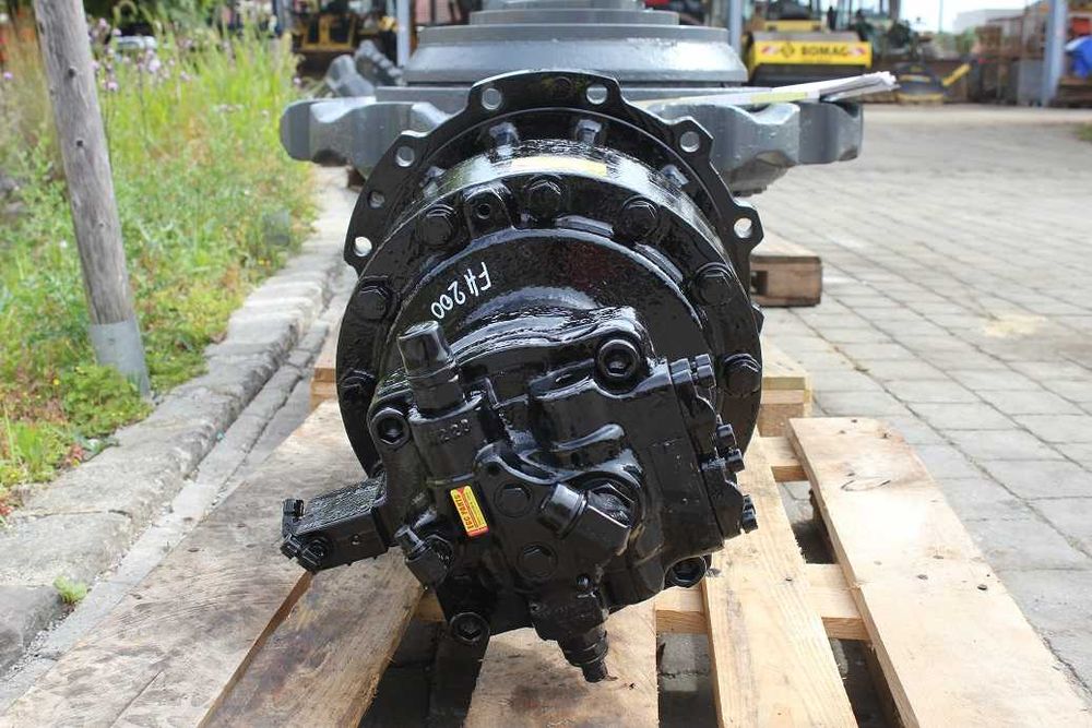 Reductor de rotire Pentru Hitachi FH 200-3 - Piese de schimb