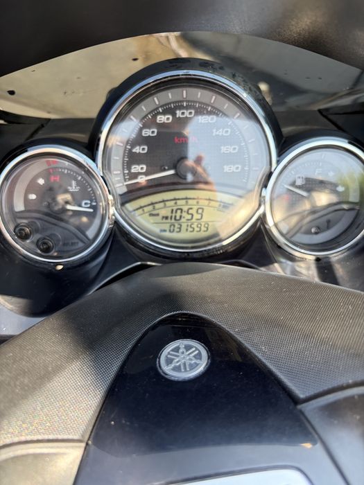 Vand schimb Yamaha Tmax 500