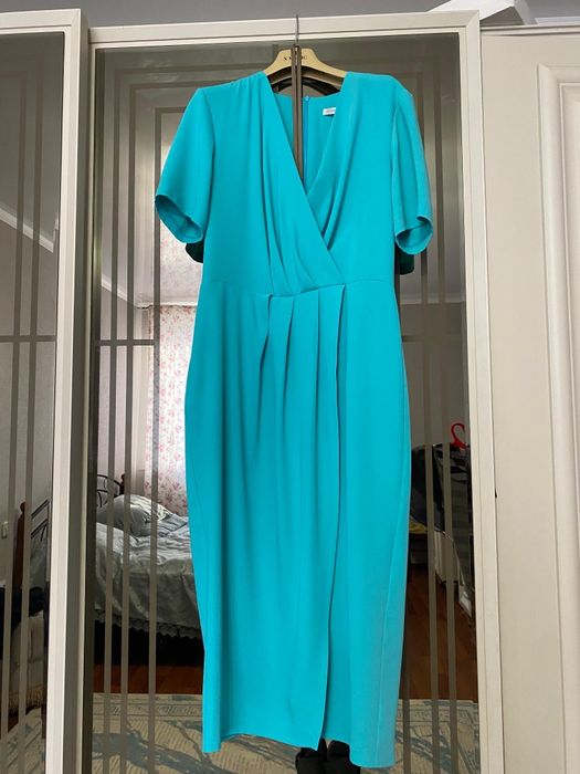 Женские платья 46 р-р