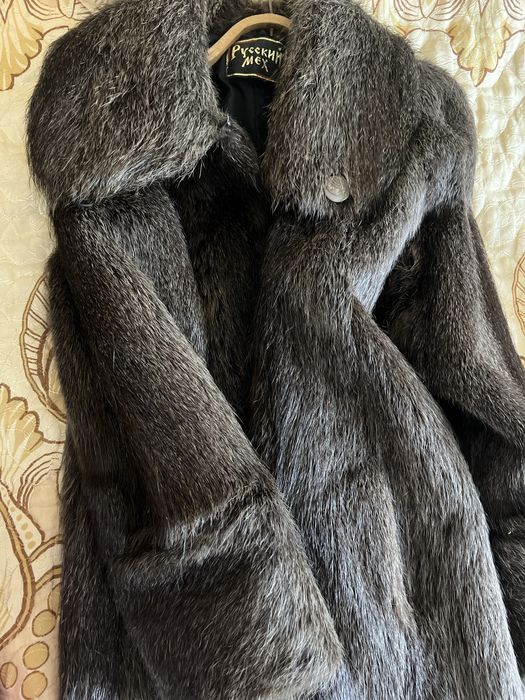 Продам шубу (меховая)