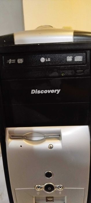 Стар компютър / електронна скрап / части