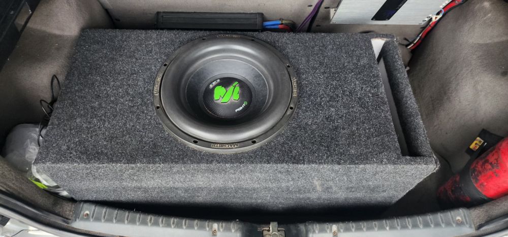 Самбуфер для авто Machete и усилитель