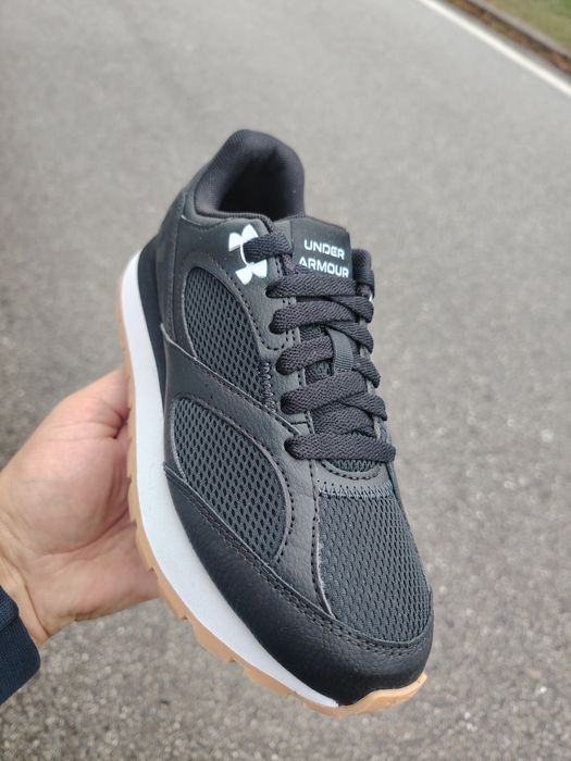 UNDER ARMOUR unisex Nr 36,45