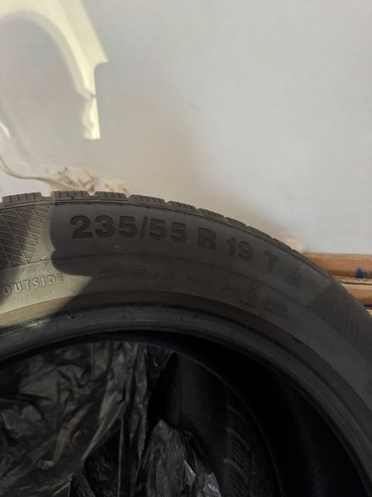 235/55/19 Continental WinterContact TS850P - 4бр DOT 2422
