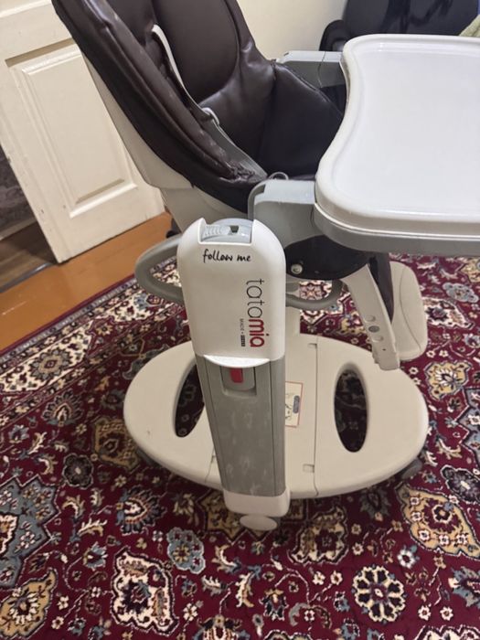 Стульчик для кормления Италия