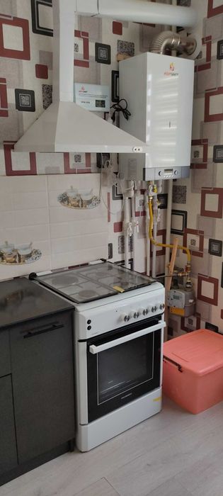 СРОЧНО Миндонобод машина бозор олдидан 3 хонали (Новостройка) квартира