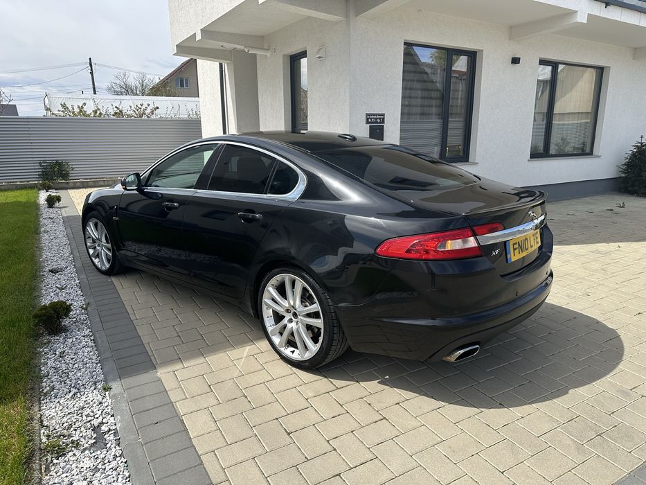Vând Jaguar Xf 3.0 diesel 2010