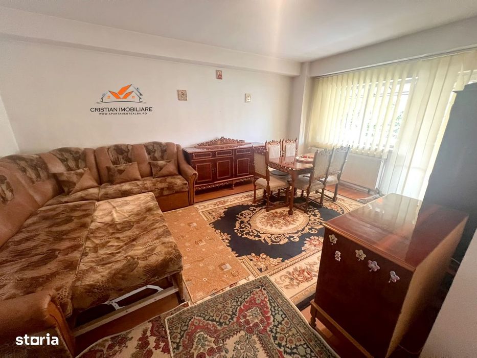 Apartament 2 camere decomandat, etaj 1, Cetate!