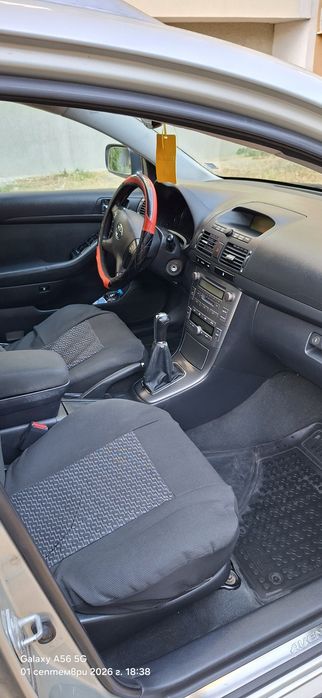 Toyota Avensis 2.0