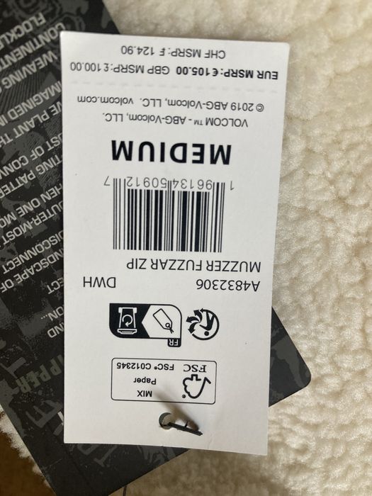 Volcom muzzer fuzzar jaxket NEW