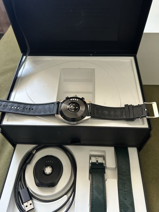 Часы продам MONTBLANC