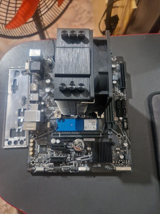 I3 10100f + материнка + кулер комплект