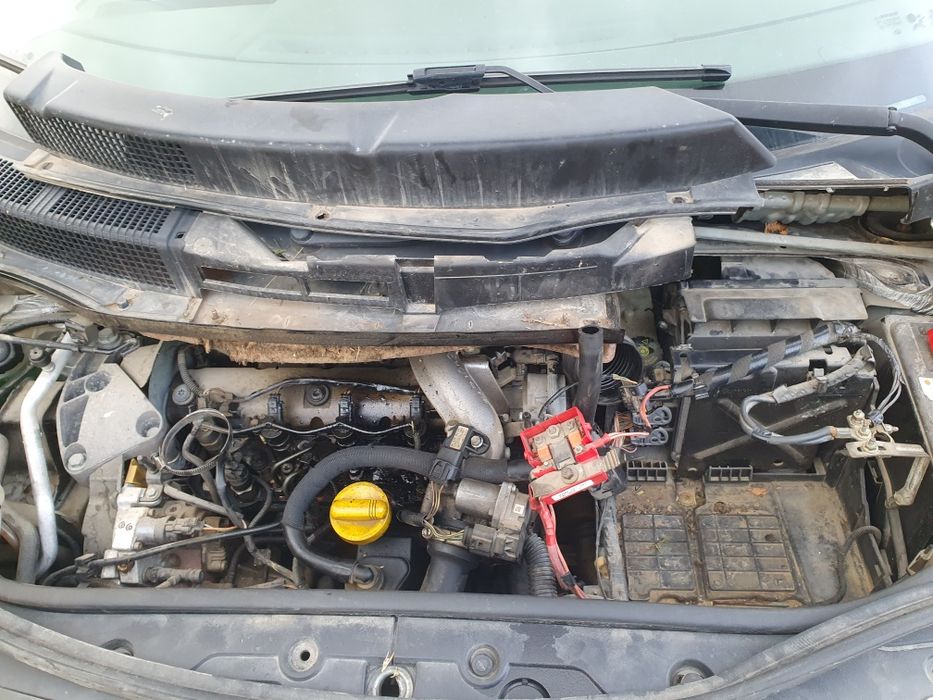 Рено Меган Сценик 1.9 130 к.с на части