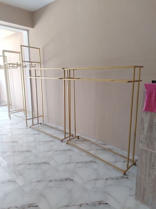 Jeniskiy butik uchun naveslar