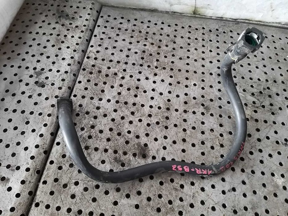Conducta furtun vacuum 1.0 b toyota yaris 2013