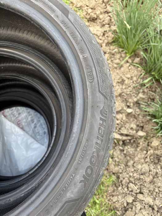 Anvelope Vara Hankook 205/45 R17