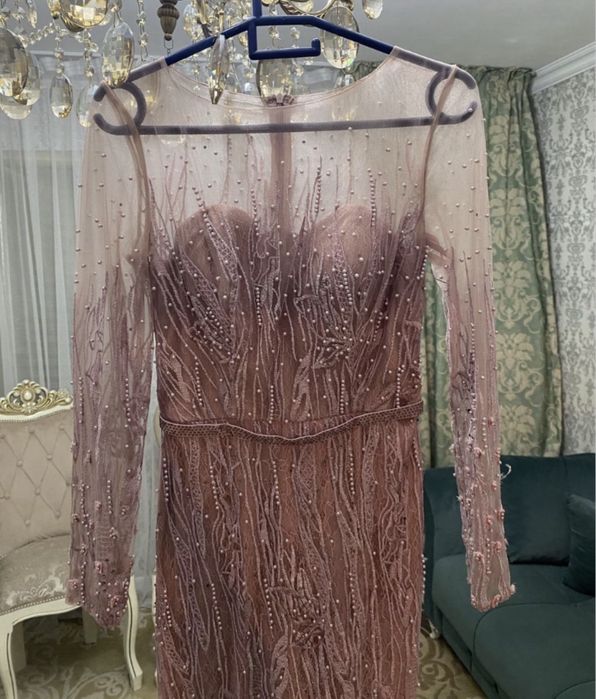 платье вечернее длинное