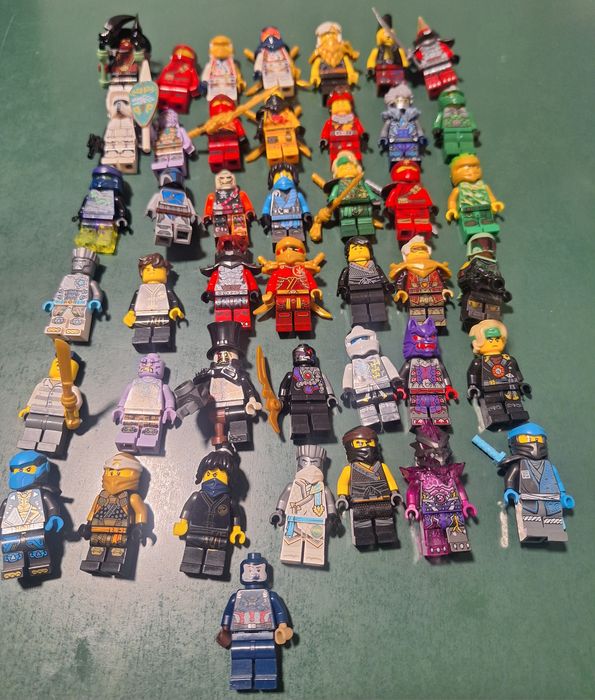 Figurine lego ninjago+ marvel