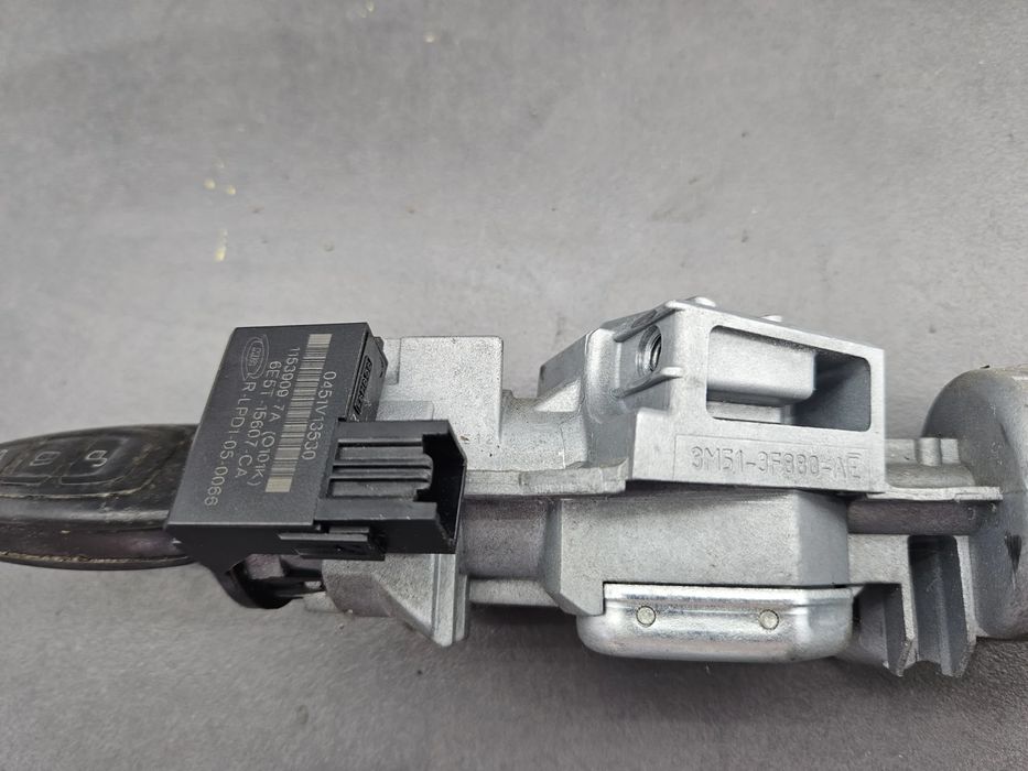 Contact cu cheie 3M51-3F880-AE Ford Mondeo 2008 1.8 TDCi 6MT (125 hp)