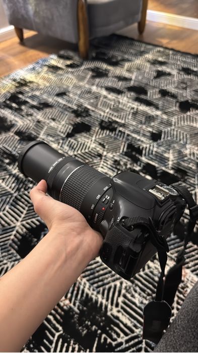 Фотоаппарат Canon 600D