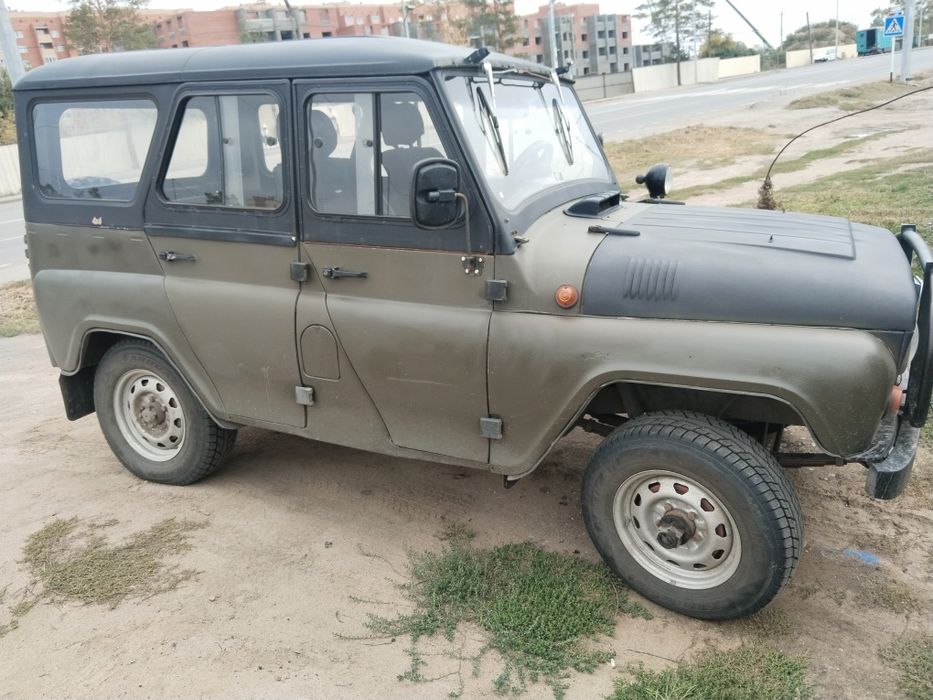 Продам автомобиль УАЗ модель 469