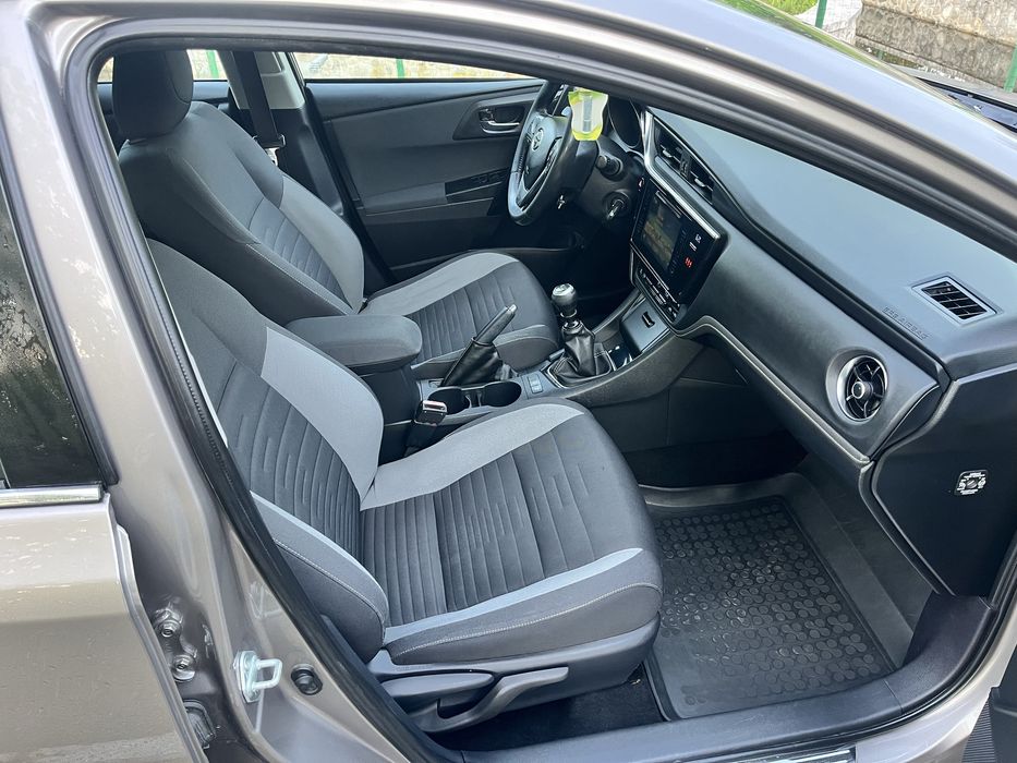Vand Toyota Auris 2016 Euro6