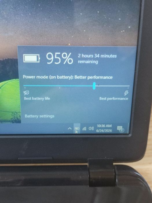 Laptop HP 15 - AMD A8-6410(4Cpu)/ 4gb/ 256gb SSD/ Baterie 2h
