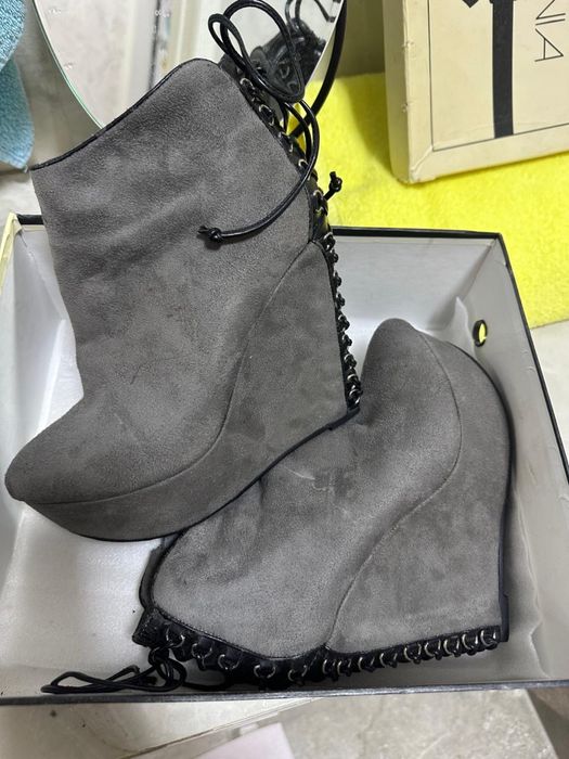 Батильоны замшевые