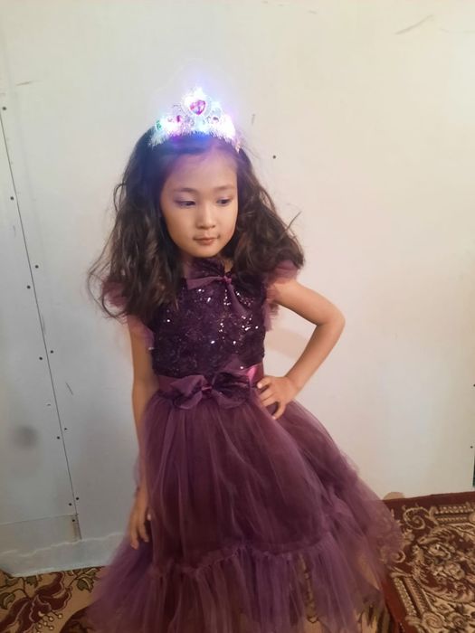 Продам красивое платье