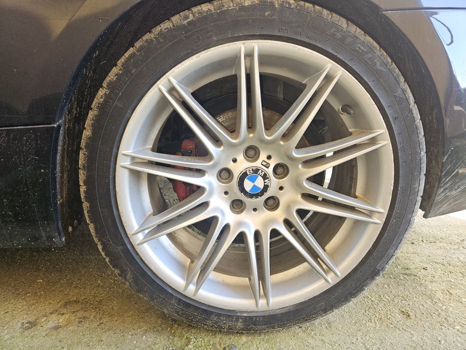 Jante bmw e90 e91 e 92 e93 pe  19 .