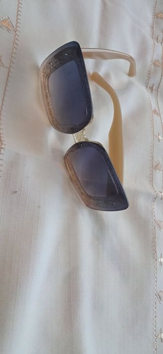 Дамски слънчеви очила