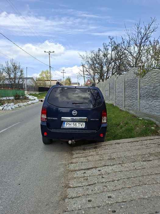 Nissan pathfinder