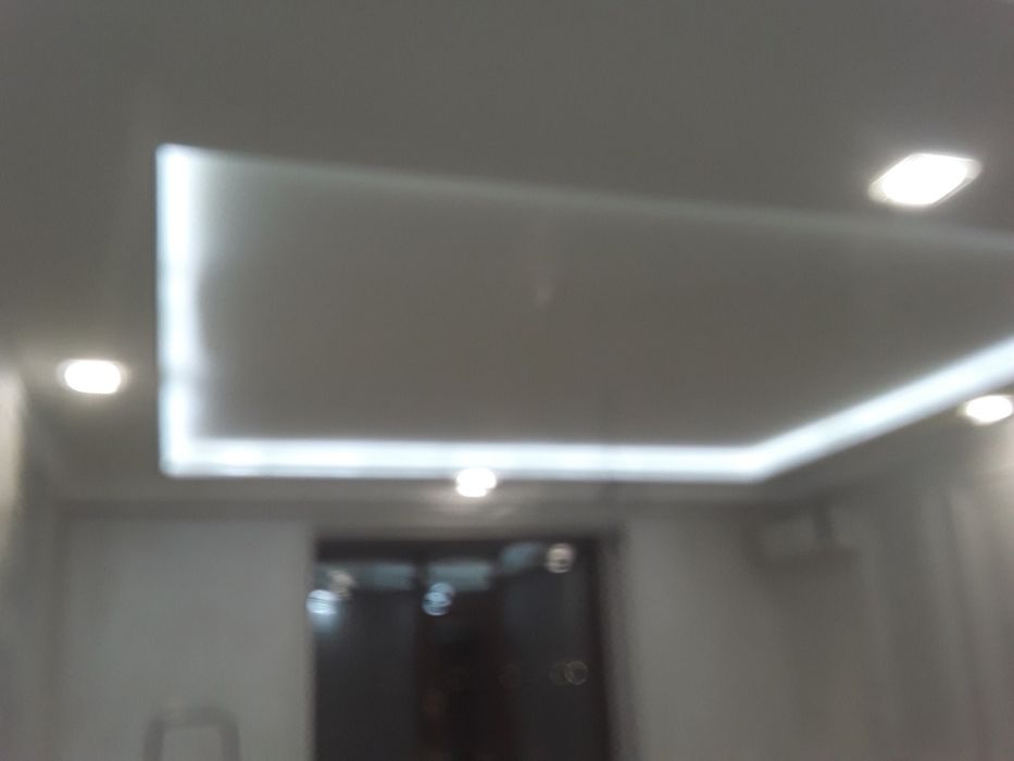 Услуги Поклейка обоев