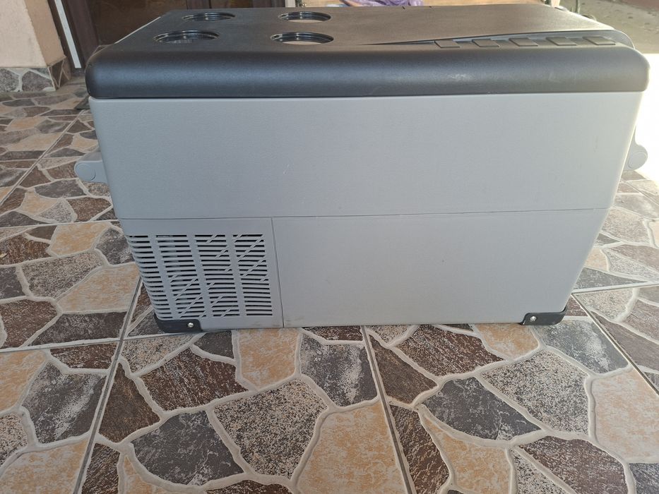 Frigider auto 35 l