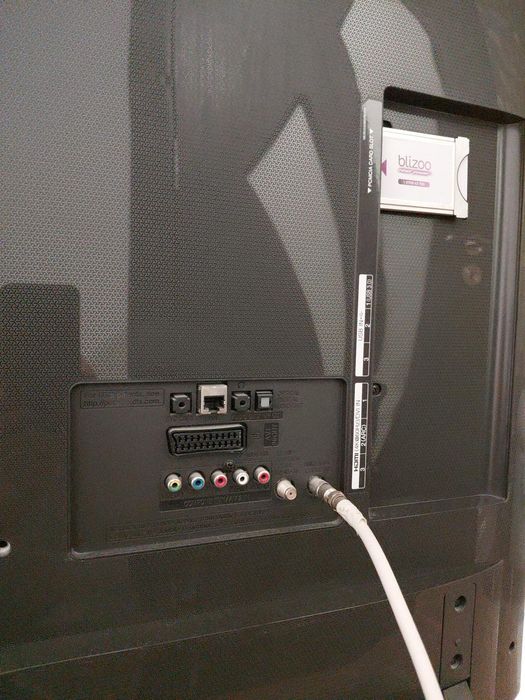 Телевизор LG 49 инча