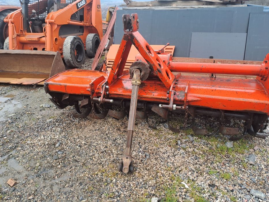 Freza de pamant freza