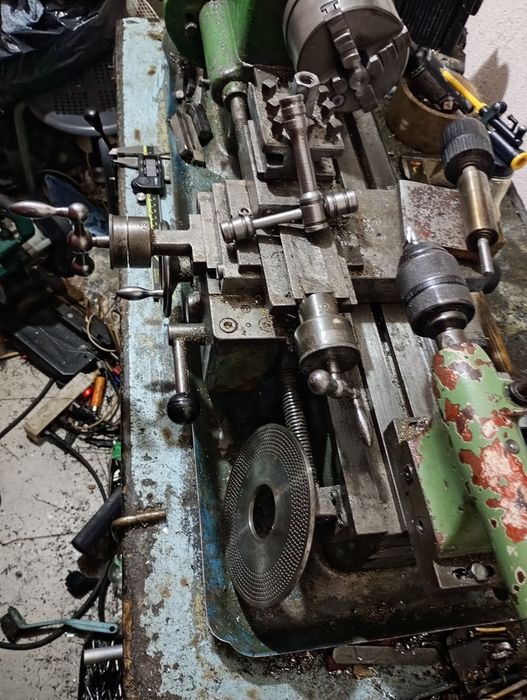 Продавам чешки мини струг ТОС МН-80