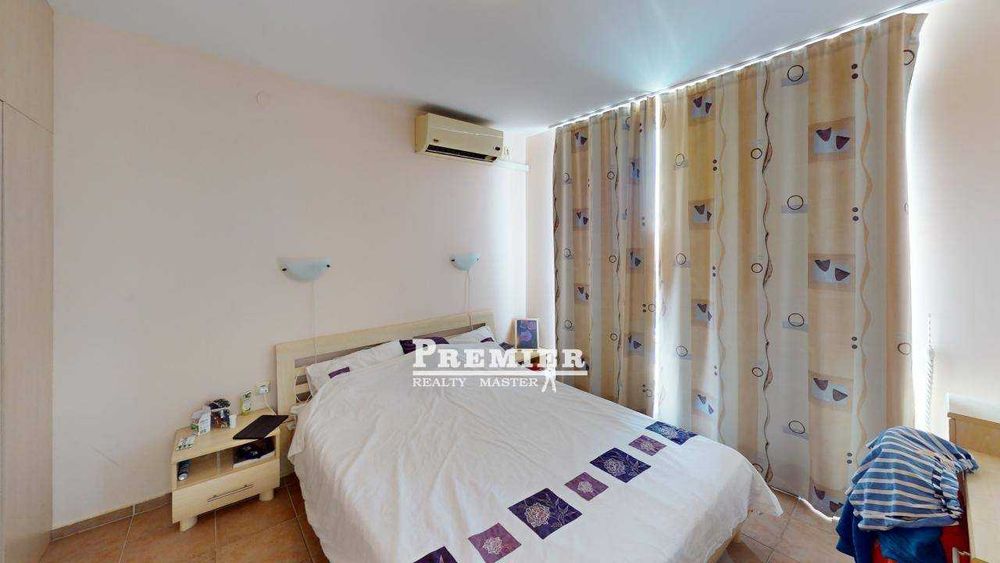 Продава се Двустаен апартамент в к.к. Слънчев бряг - 55 кв.м за 1000 €/кв.м - Снимка #2