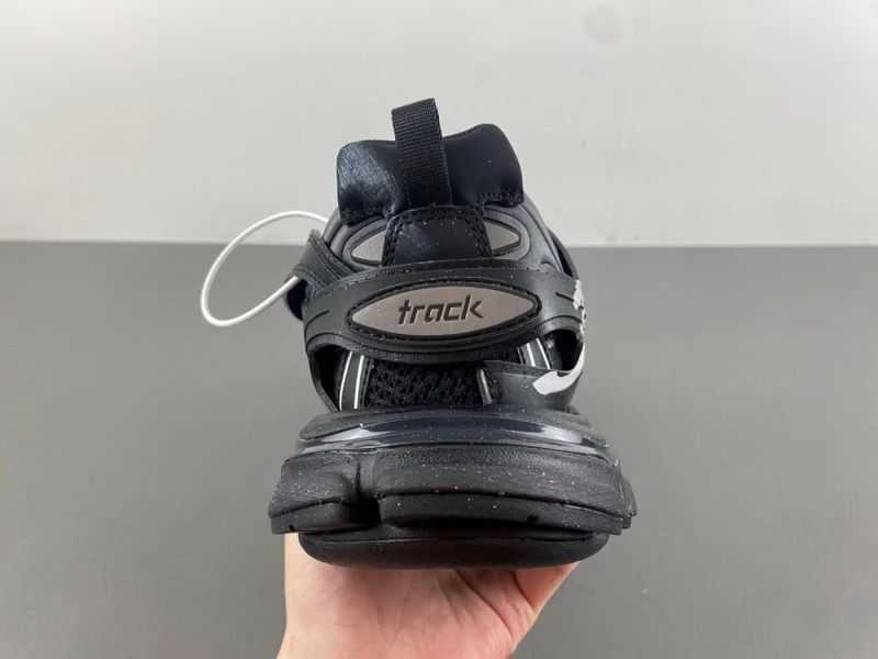 Balenciaga Track - Graffit