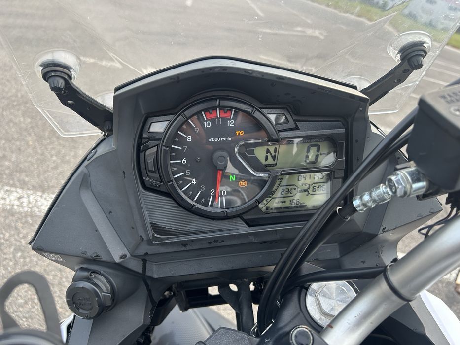 Vand Suzuki DL-650 V-Strom ABS