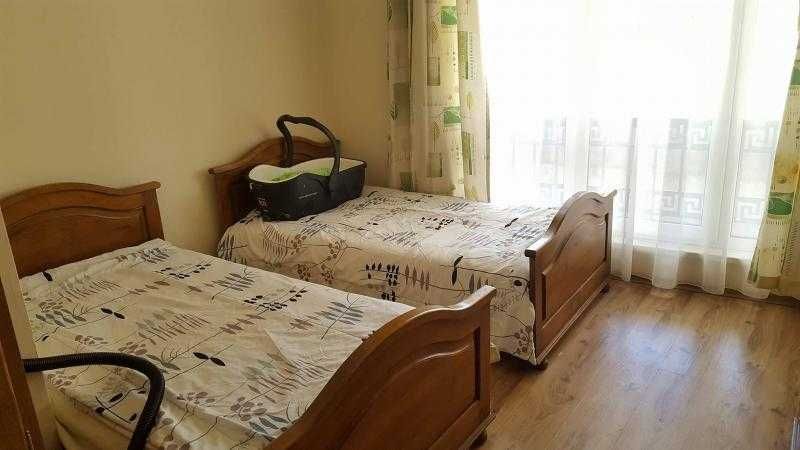 Дава се под наем Четиристаен апартамент в Бургас, Лазур - 100 кв.м за 459 € - Снимка #2